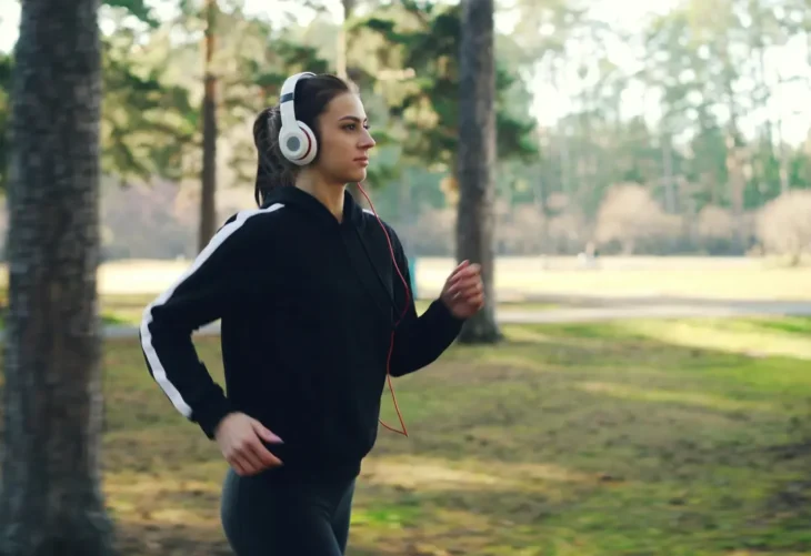 Jakie słuchawki do biegania?