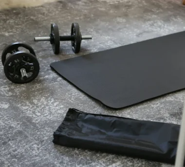 Jaka podłoga sprawdzi się w studiu fitness i sali zajęć grupowych?